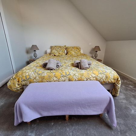 La Chambre Mademoiselle Causeuse Malville Extérieur photo